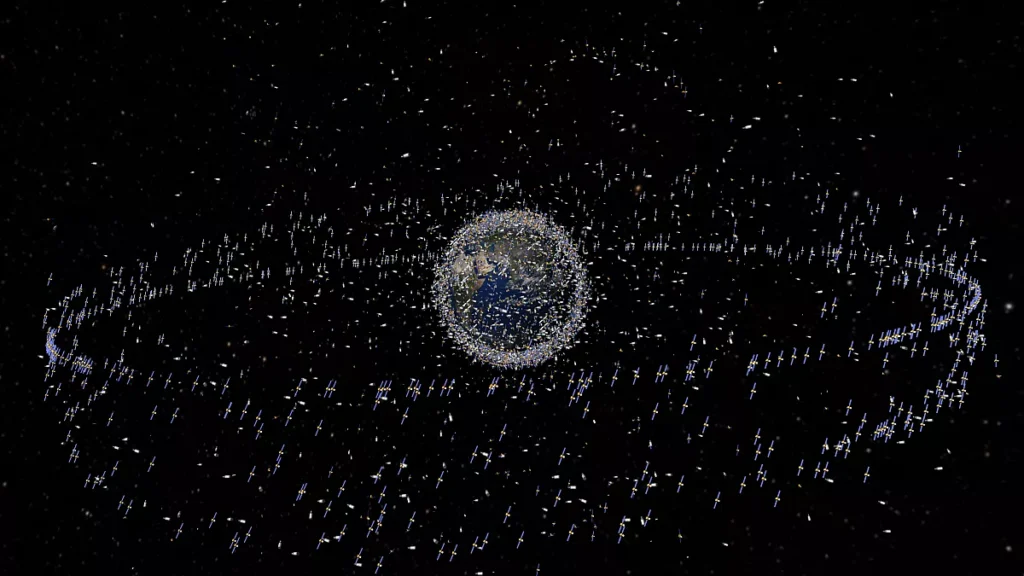 órbita de muerte cementerio de satélites altura que es